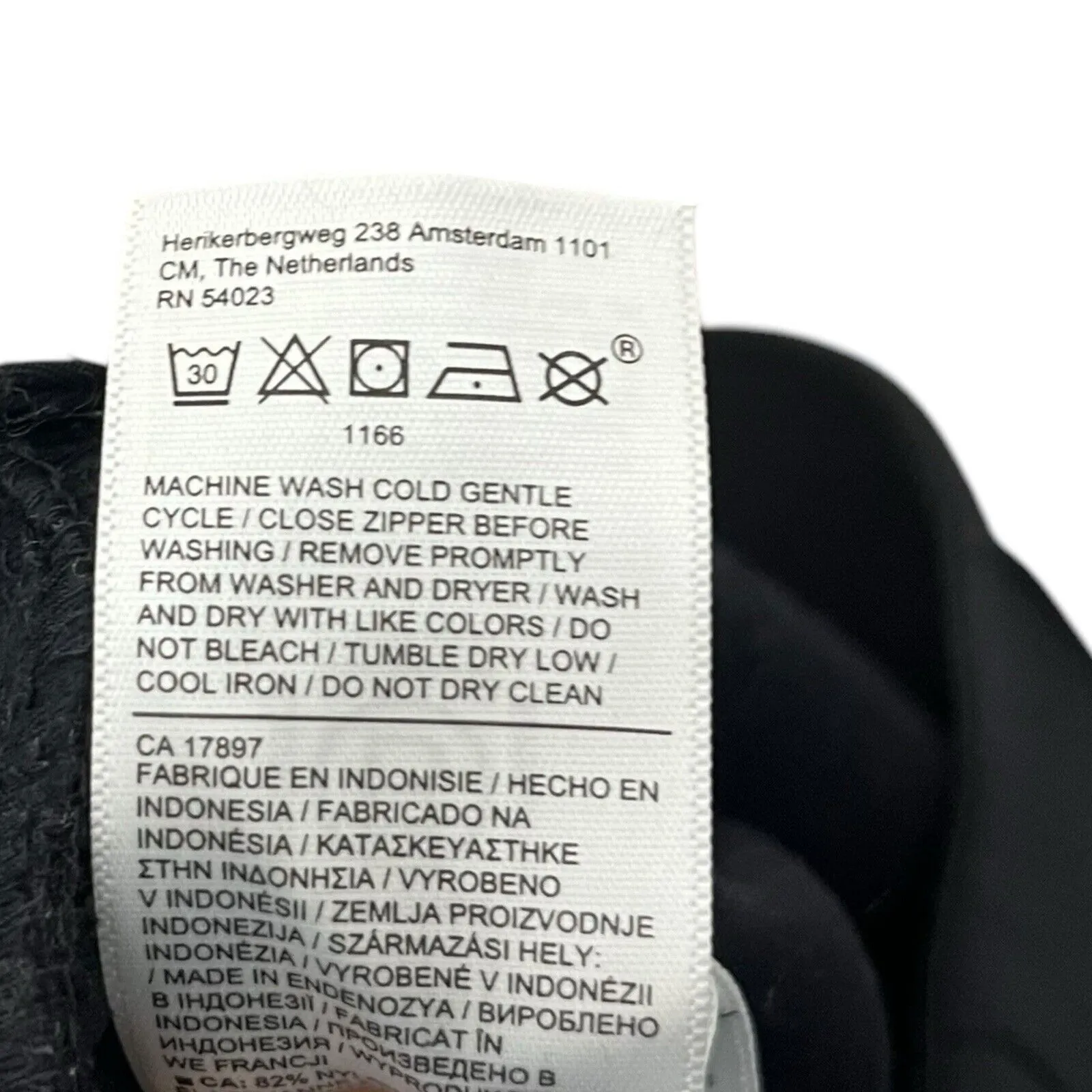 Athleta Glacier Snow Pants II Black Women’s Size 10P Skinny Winter Stretch Warm - Image 11