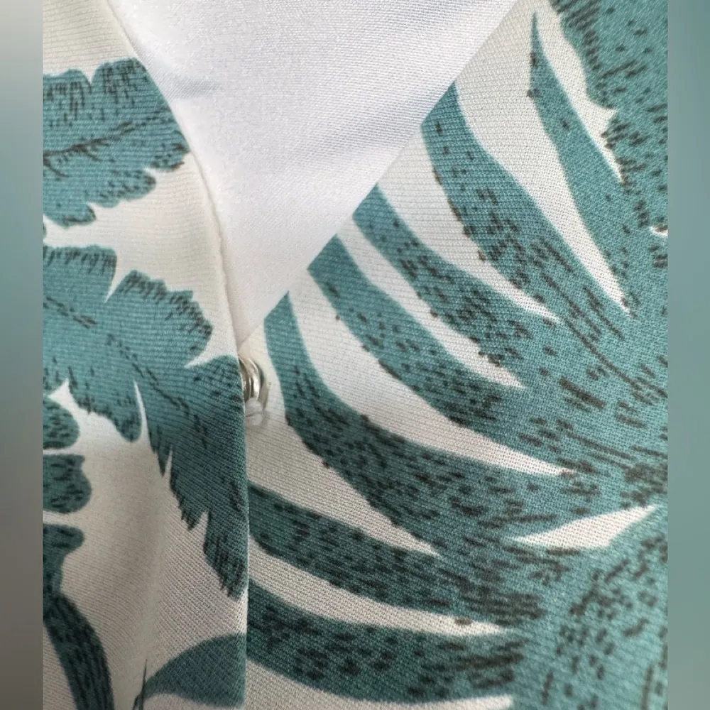 Jardin by Macris Green Palm Leaf One Piece Romper Size Large - Image 4