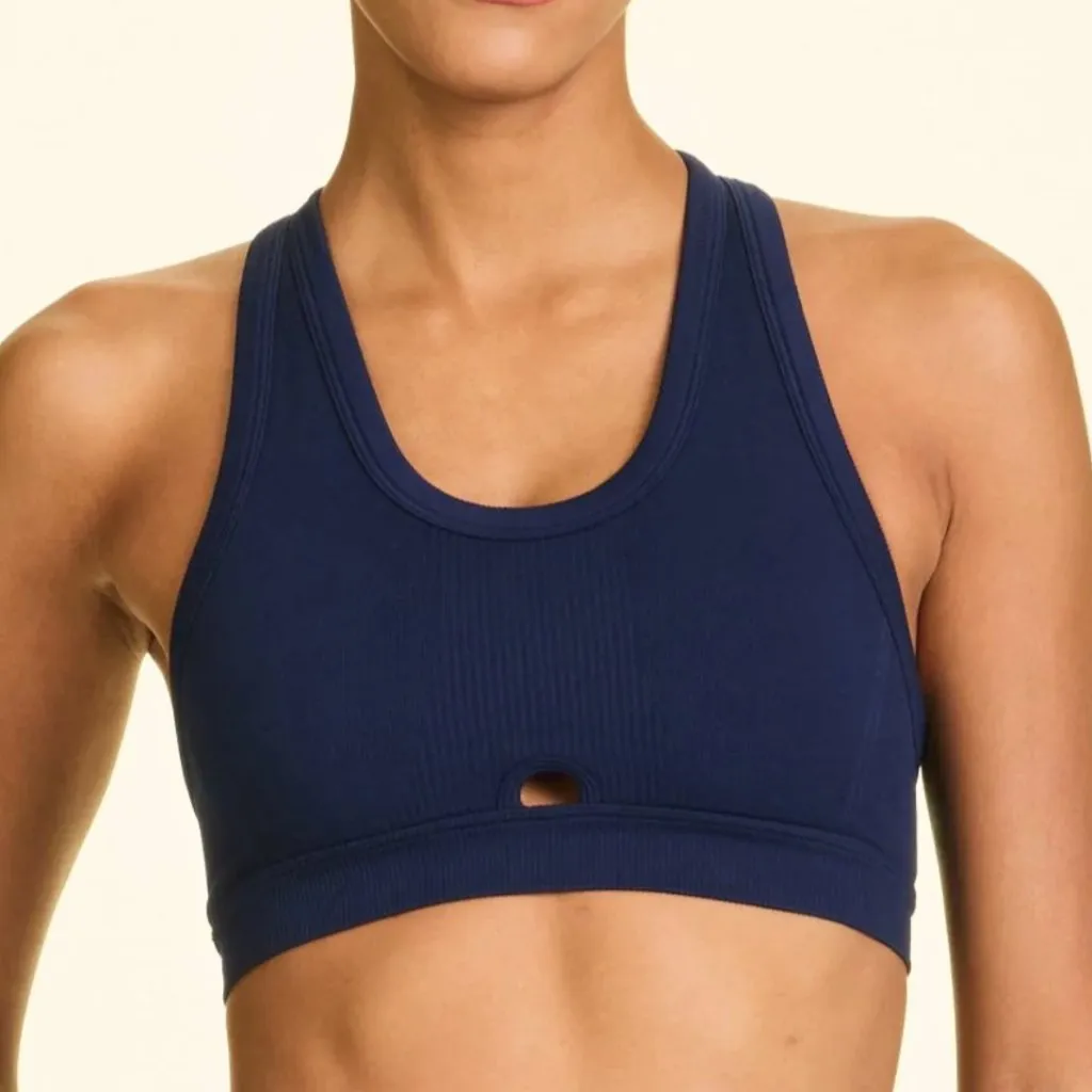 Alala Barre Seamless Sports Bra and Leggings Workout Set - Image 4