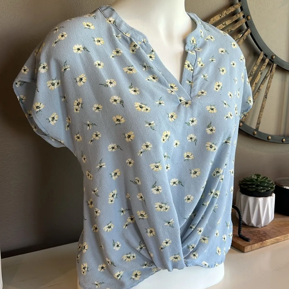 PINK ROSE Top Size Medium - Image 2