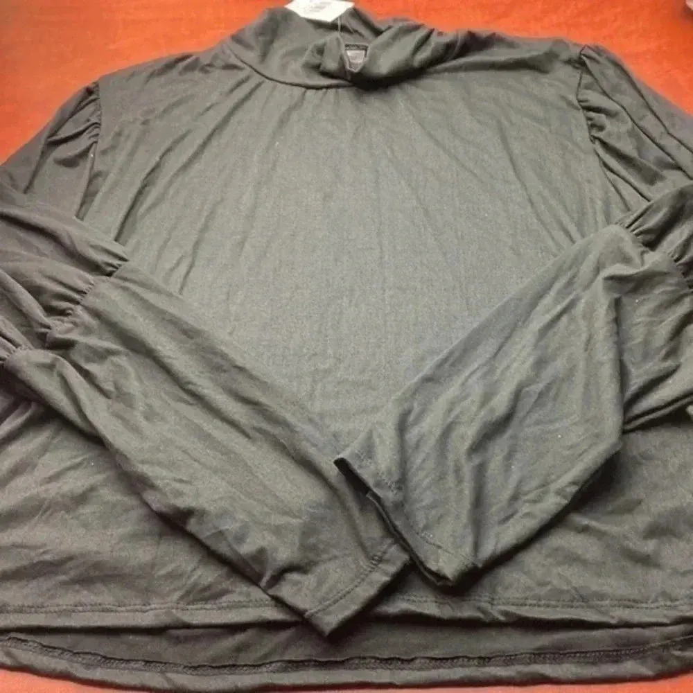 Rainbow ladies blouse  2X - Image 4