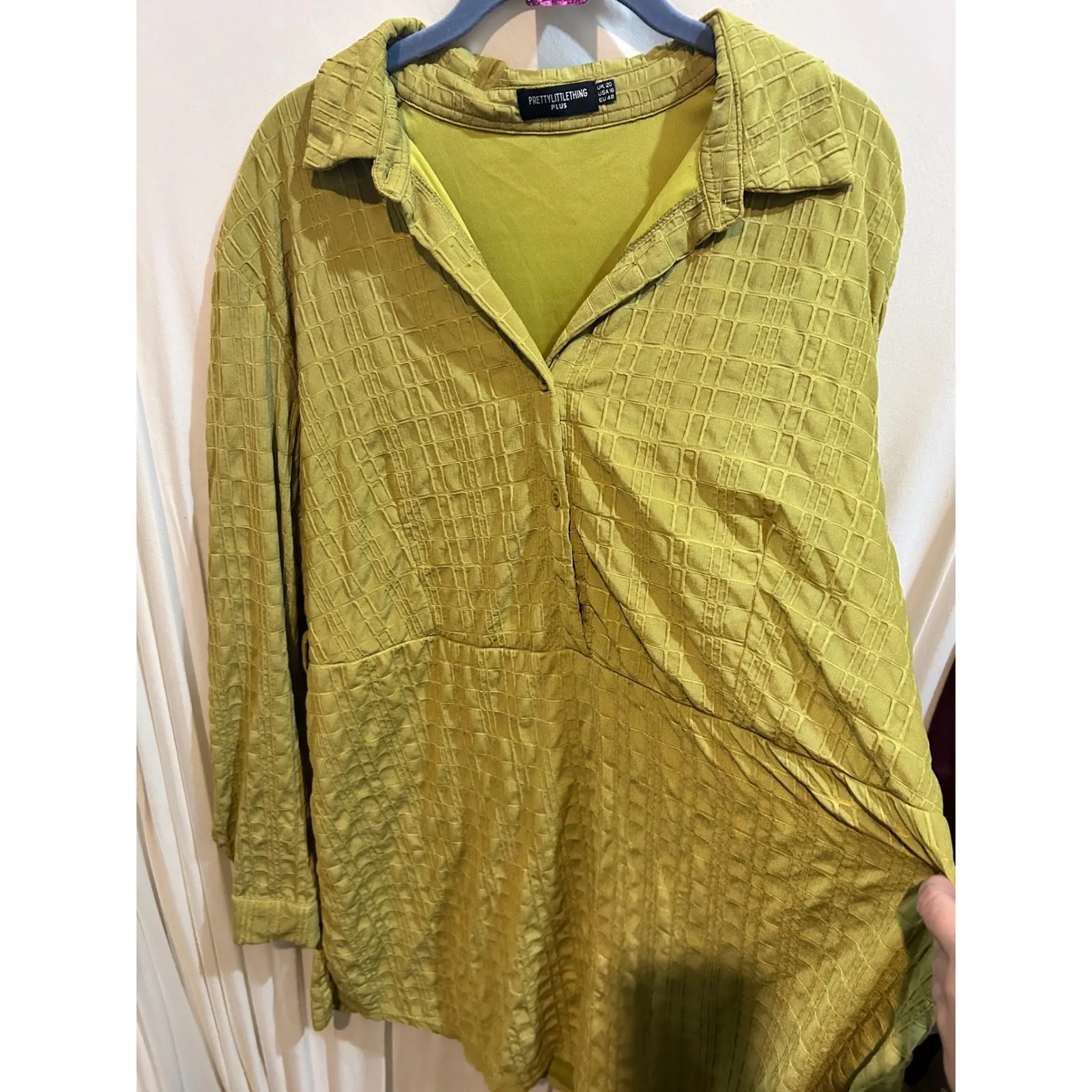 PrettyLittleThing Plus Size 16 US Green Textured Tie Waist‎ Mini Dress - Image 4