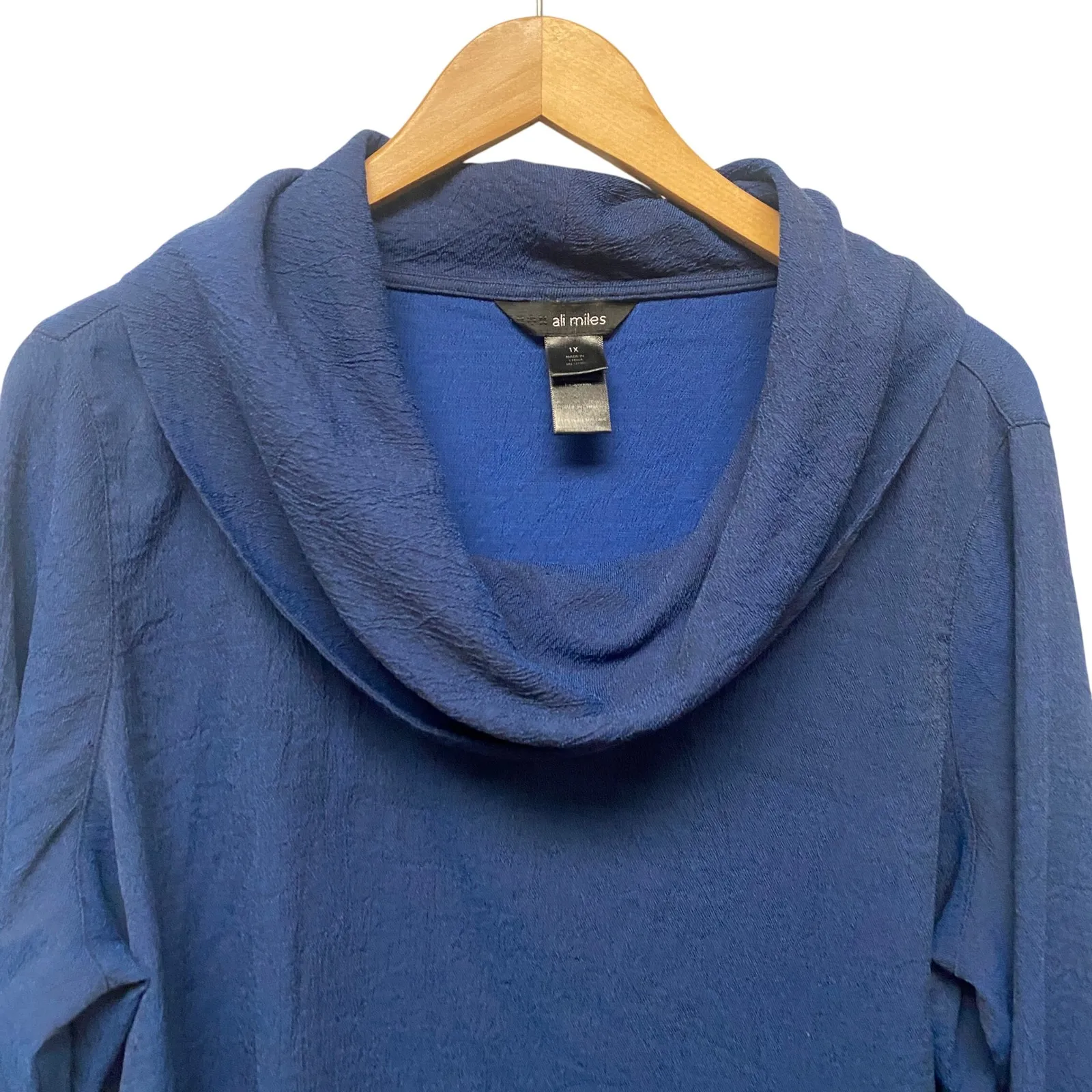 Ali Miles Women 1X Blue Textured Cowl Neck Asymmetrical Tunic Top Modern Classic - Image 2