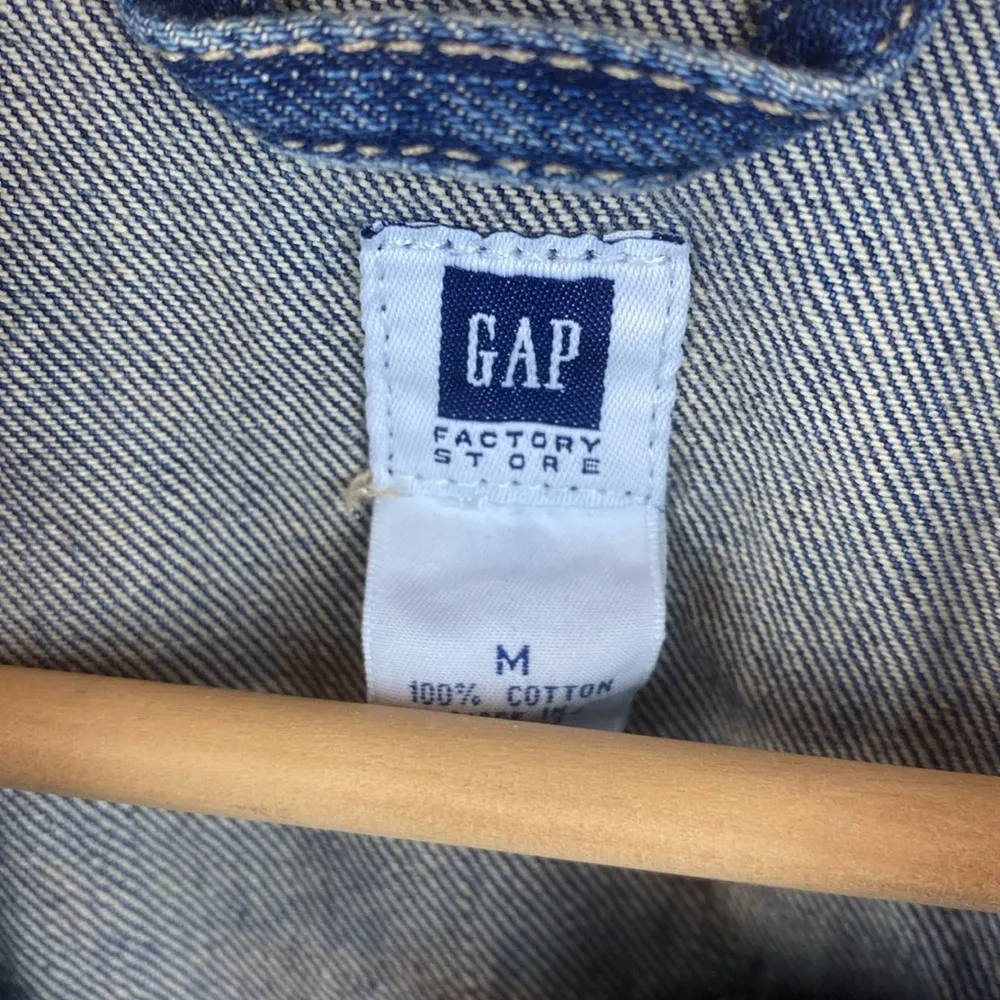 Gap Blue Denim Trucker Button Up Long Sleeve Jacket M - Image 3