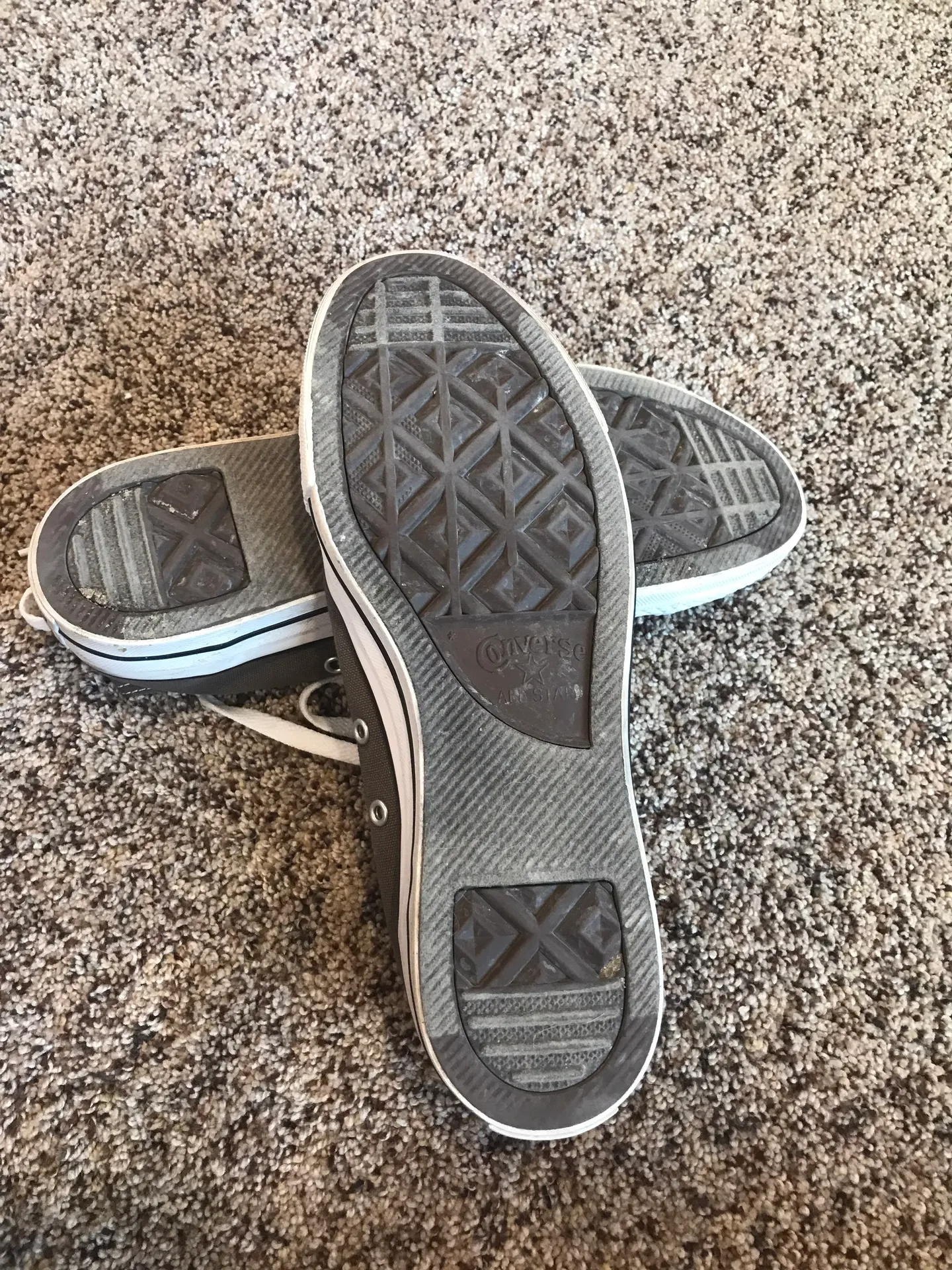 Converse Low Tops - Image 3