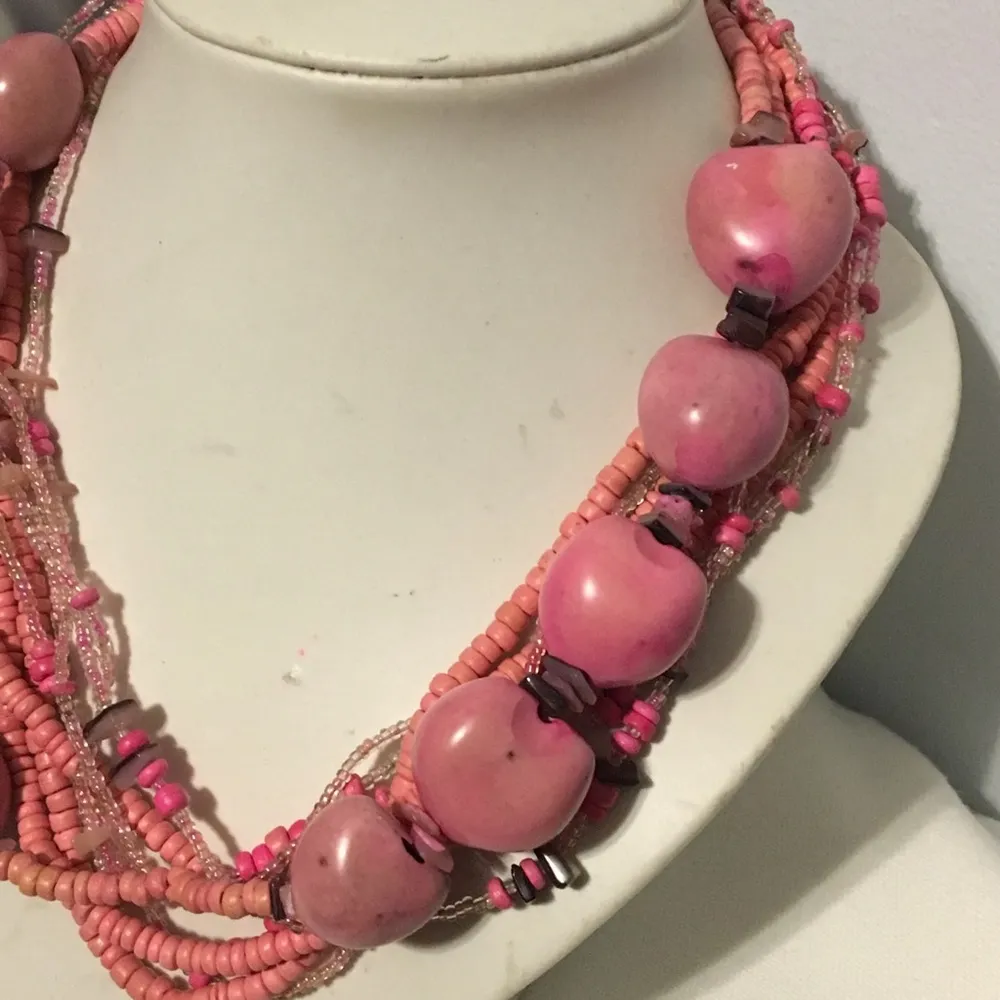 Pink Beaded Necklace - Image 3