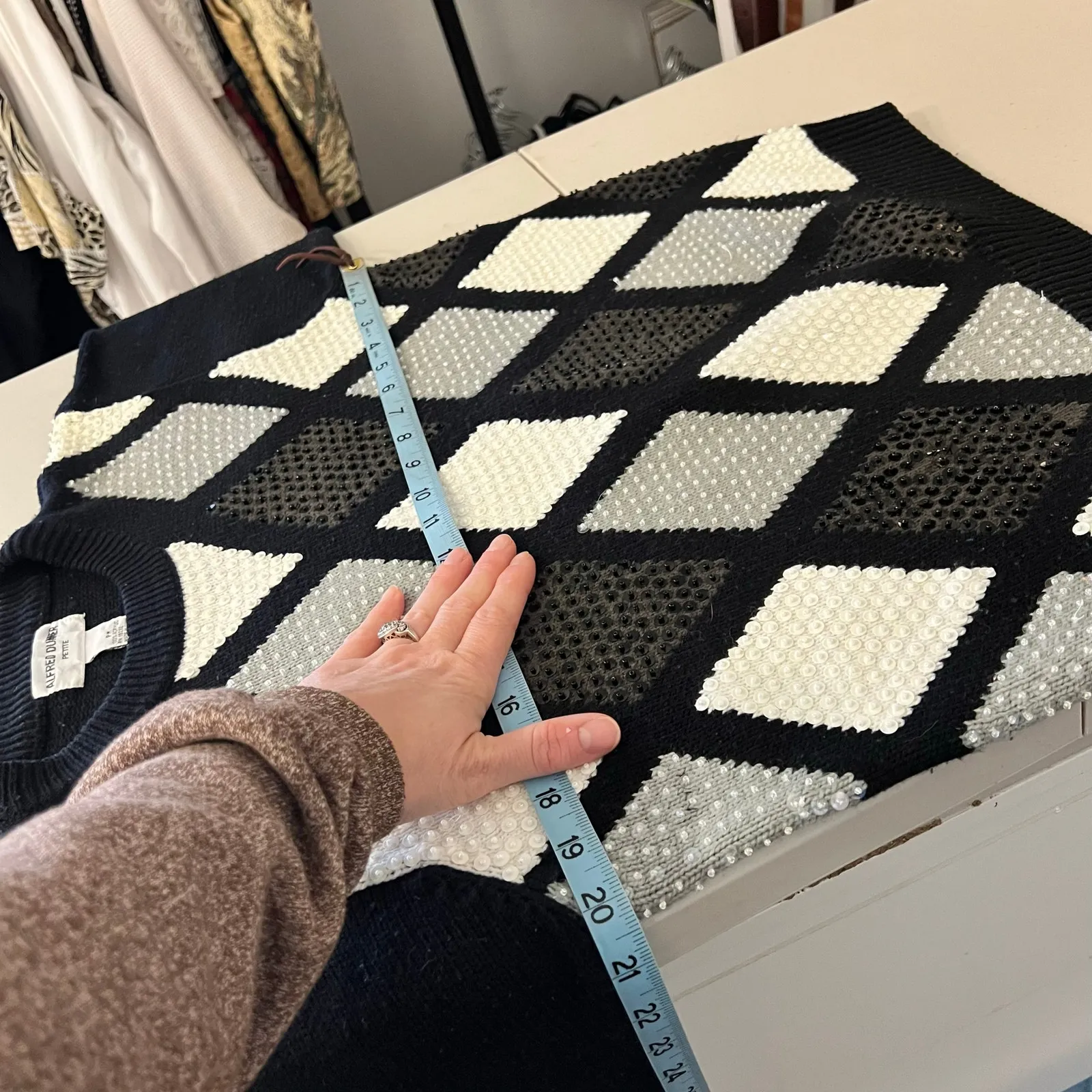 Vintage 90s Black Diamond Knit Sequin Beaded Pullover Sweater Size Medium - Image 7