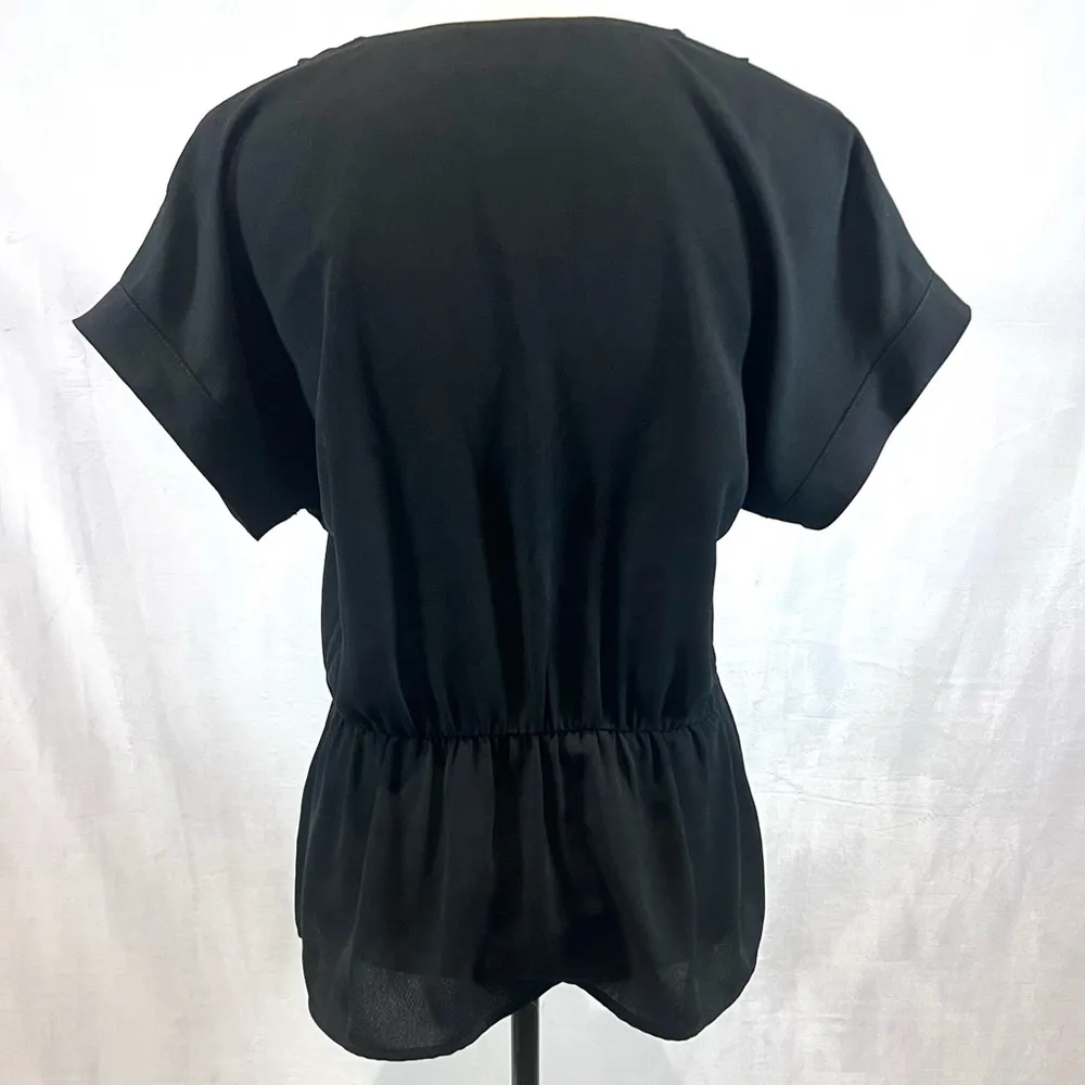 Halogen black vneck peplum top size small - Image 2