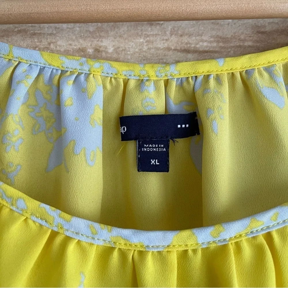 Gap Factory flowy lightweight floral 3/4 sleeve cold shoulder blouse size XL Yellow - Image 8