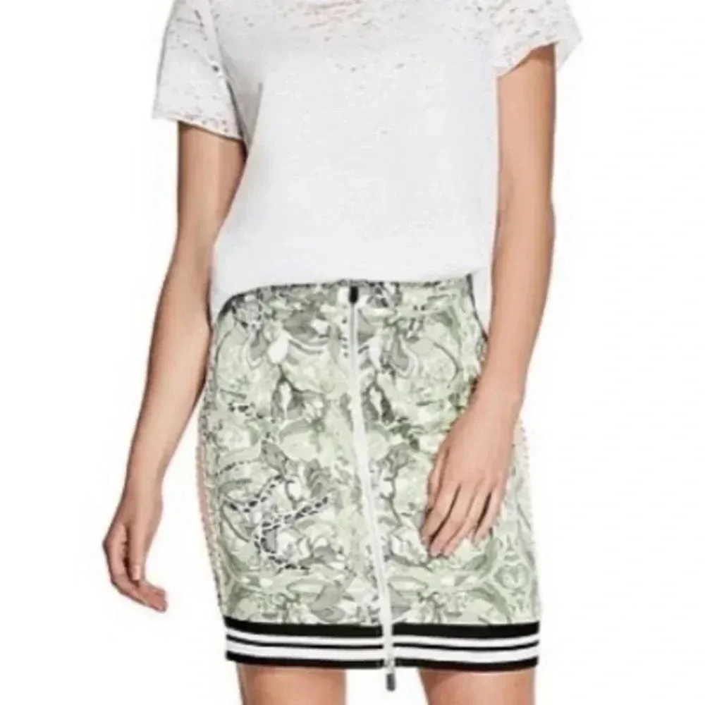 Guess Reese Snake & Vine Print Front Zipper Stripe Hem Mini Skirt Size 2 XS - Image 5