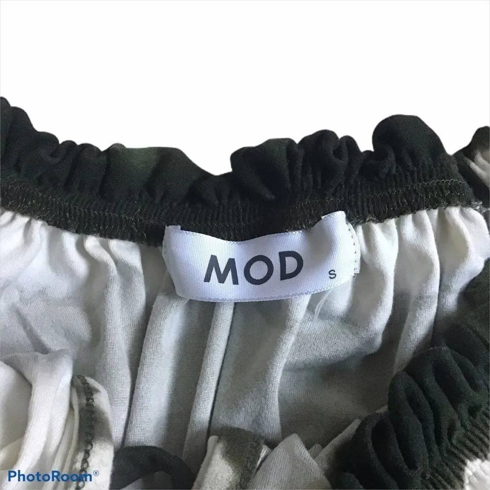 MOD Boutique tie dye romper - Image 7