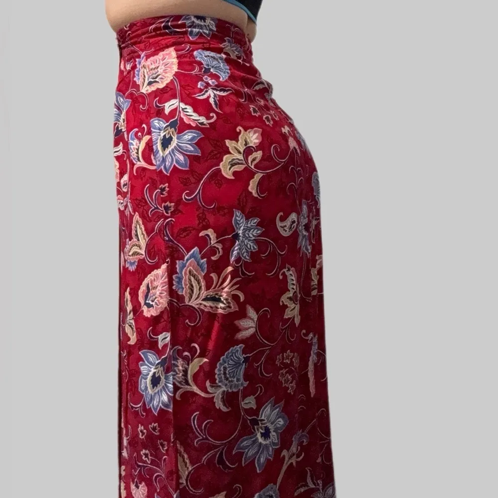 Vintage Stonebridge Women Floral Summer Bohemian Wrap Skirt Sz 8 MISSING BUTTON Red - Image 3