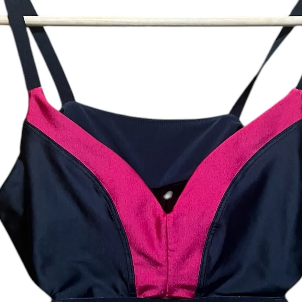 Koral Limerence Energy Sports Bra Black/Pink Size Large - Image 4