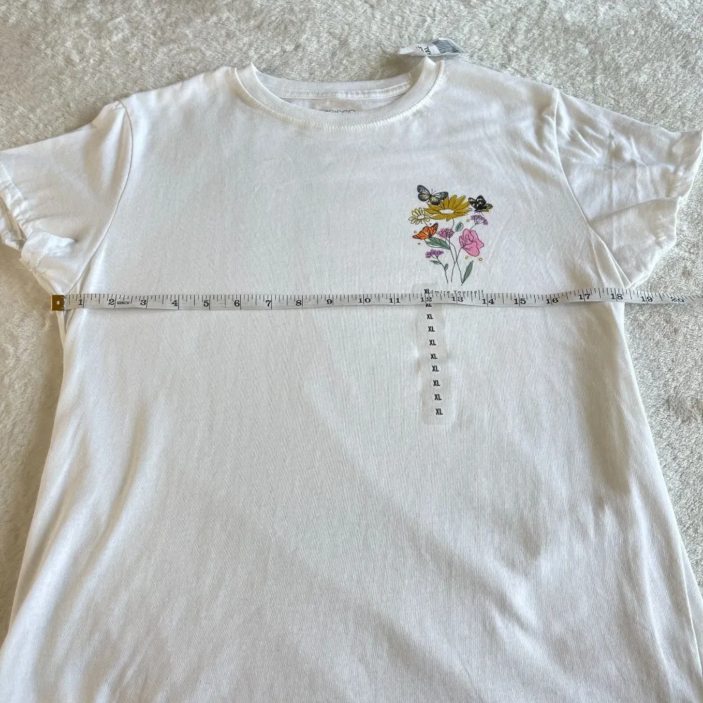 New Brisco Brands Admire Yourself Floral‎ TShirt Top Womens XL White Butterfly - Image 6