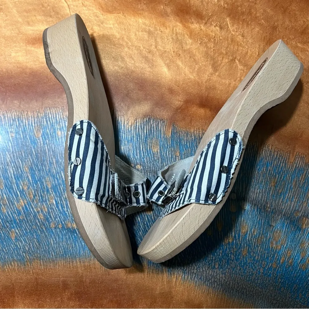 VTG Dr. Scholl's Striped Strap Sandals wooded clog Navy White size 9 - Image 4