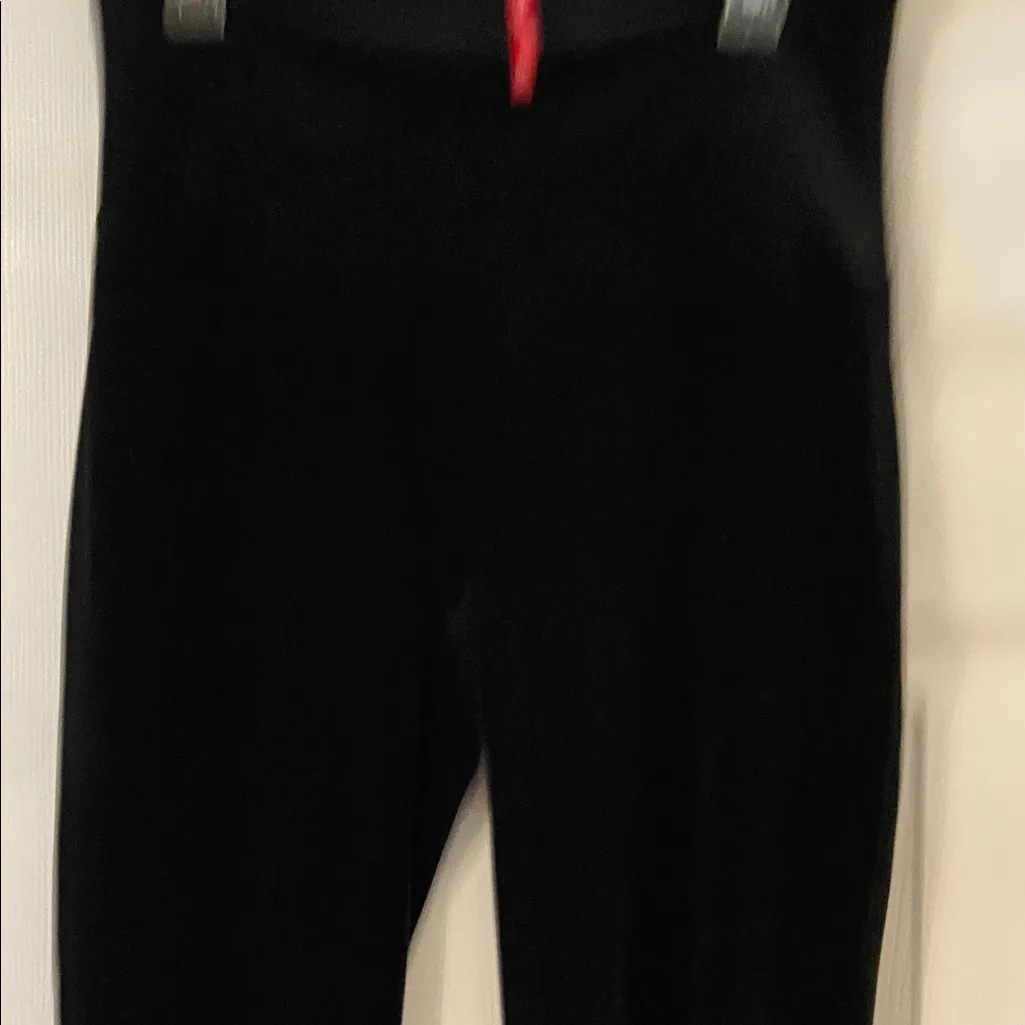 SPANX Velvet Black Leggings with Red Tag size 1X BNWOT inseam 29” waist 30” flat - Image 4