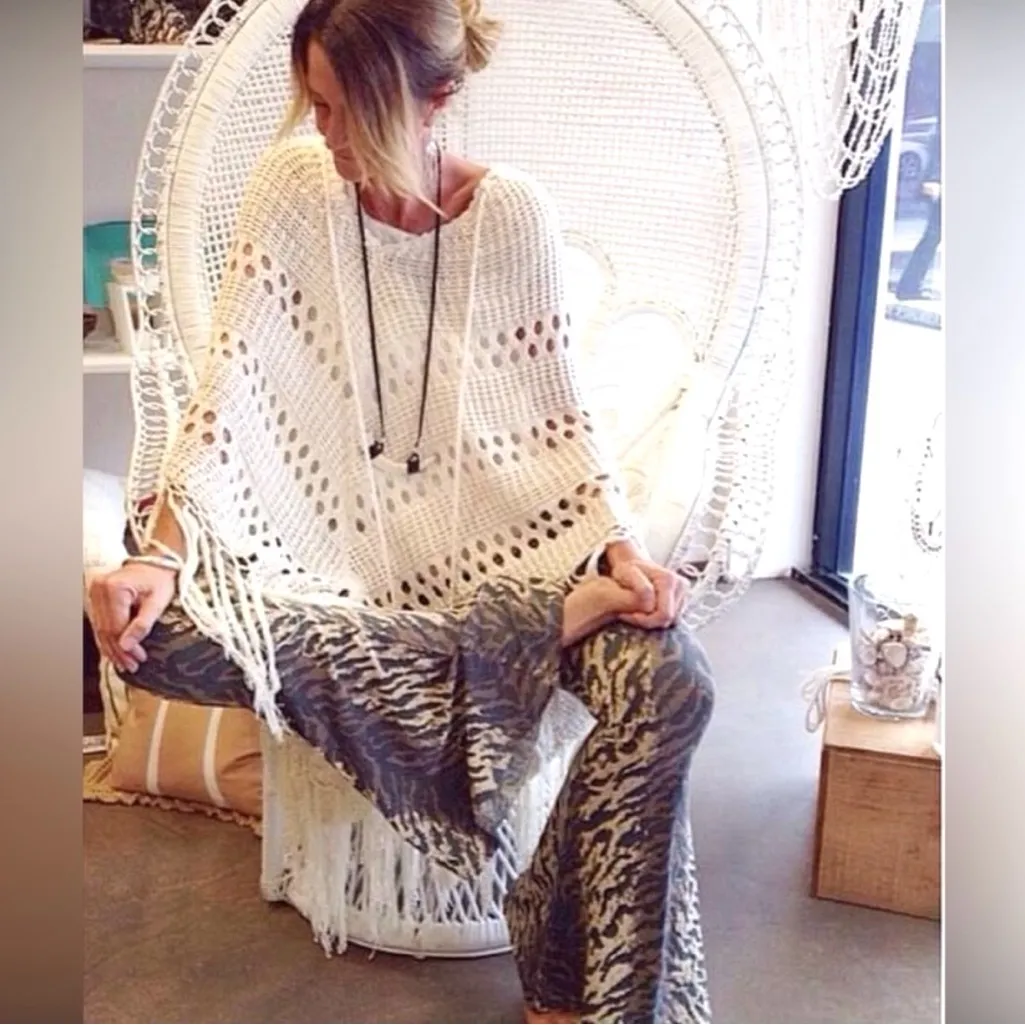 SPELL Route 66 Crochet Cream Knit Poncho Tassel Fringe Boho Festival Size undefined - Image 11