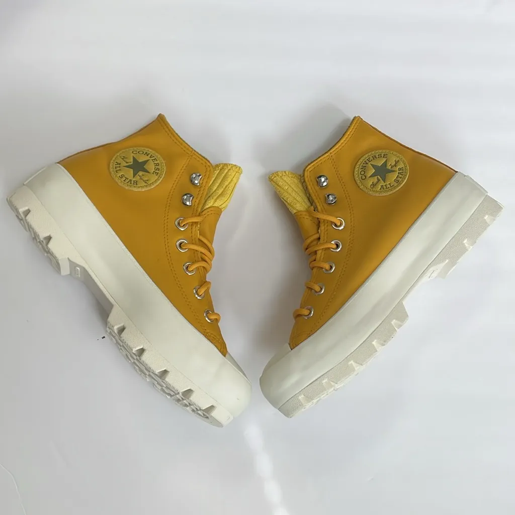 CONVERSE Chuck Taylor All Star Lugged Winter Hi Gold Dart White Gore-tex Size 7 - Image 4