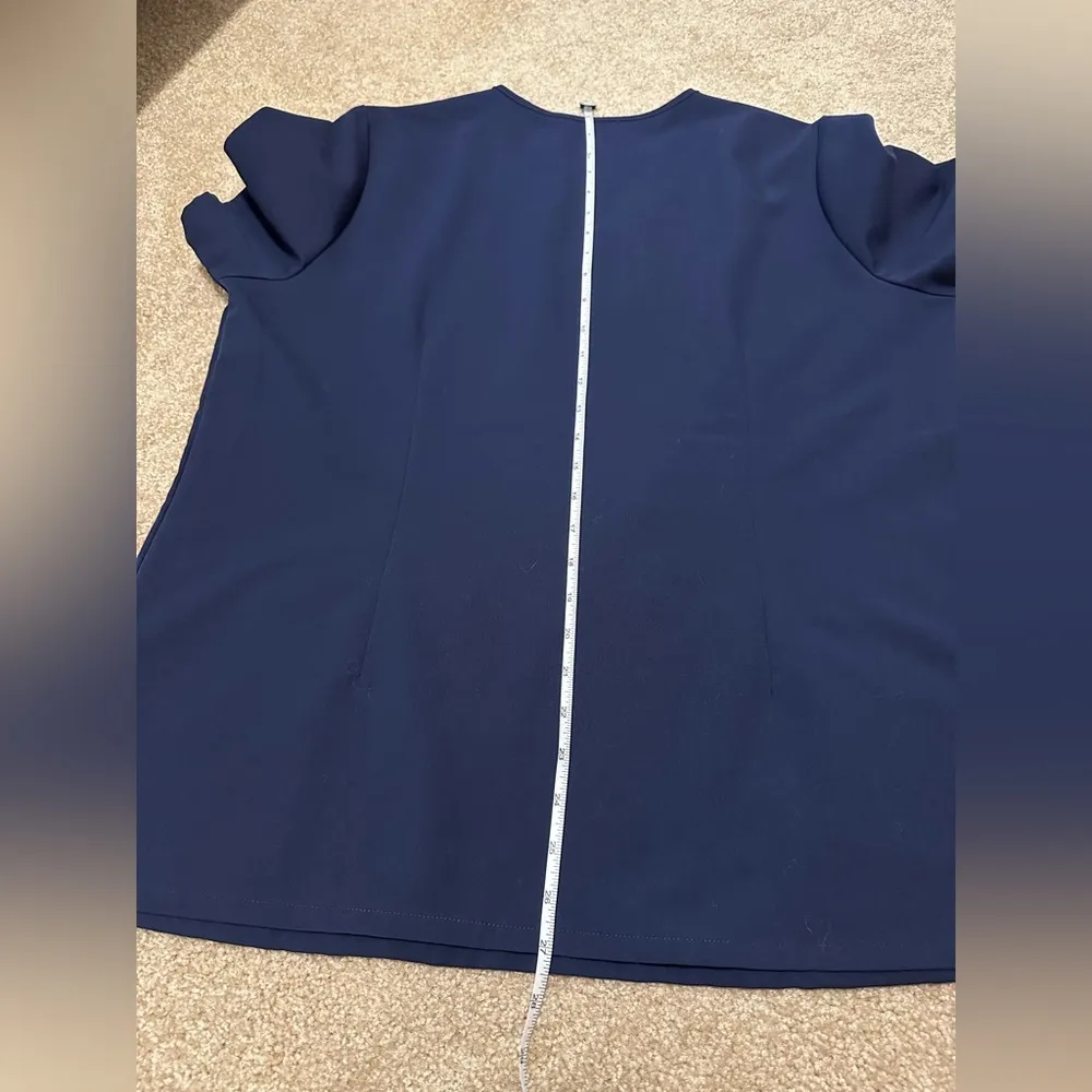 Casma Three-Pocket Scrub Top™ Navy Size XL - Image 9