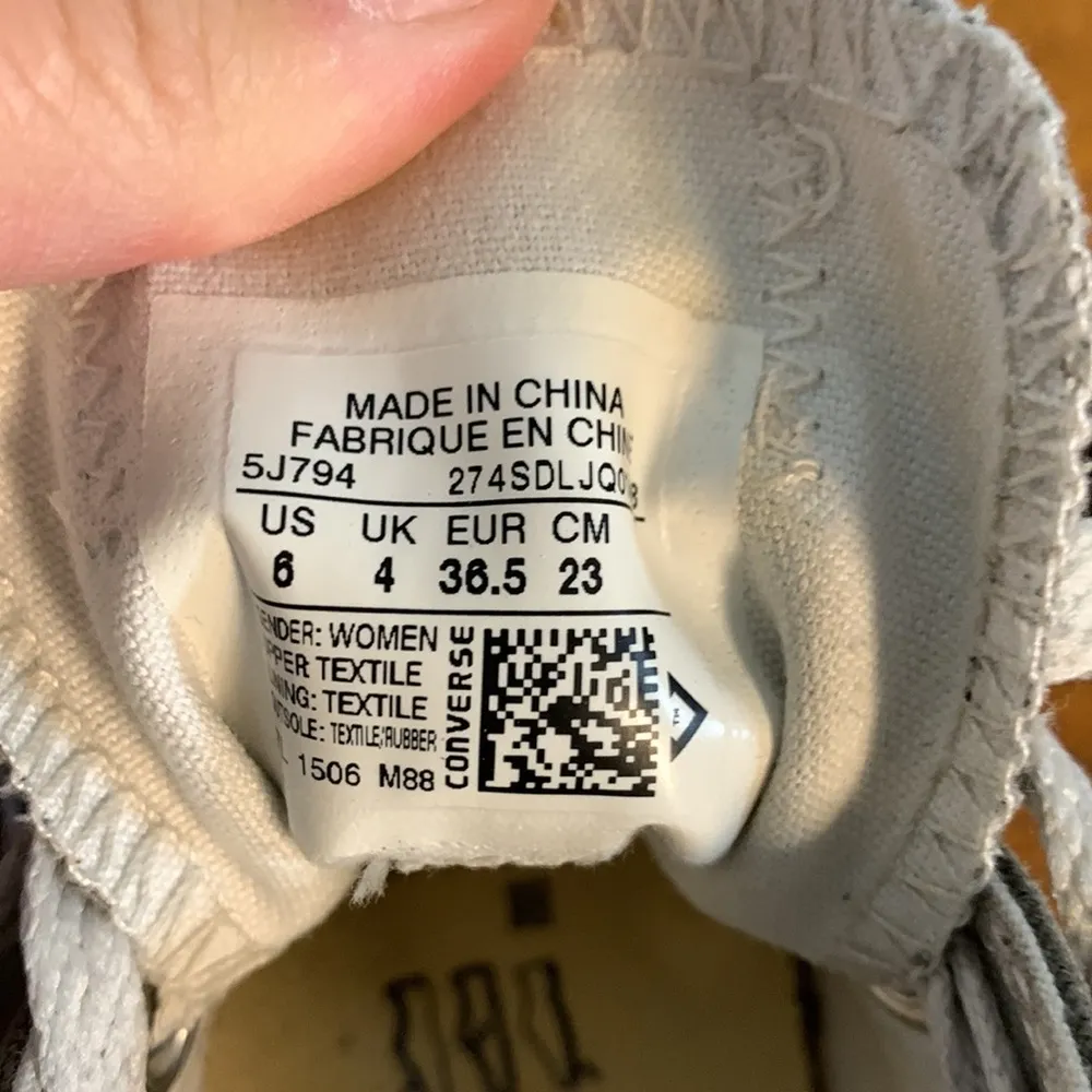 Converse All Star Gray Canvas Low Top Sneakers Size 6 - Image 8