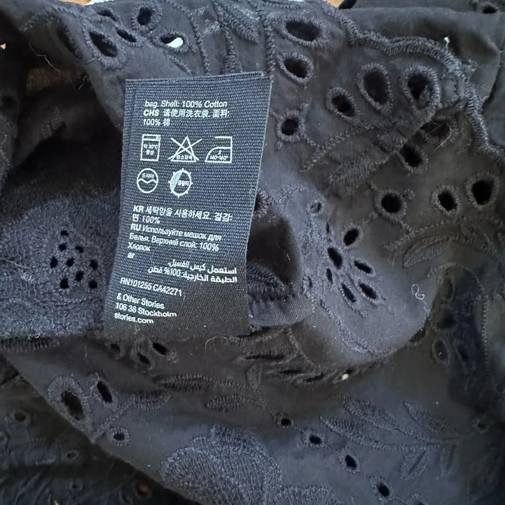 & Other Stories Black Eyelet Puff Sleeve Blouse | Paris Atelier NWT Size 0 (XS) - Image 9