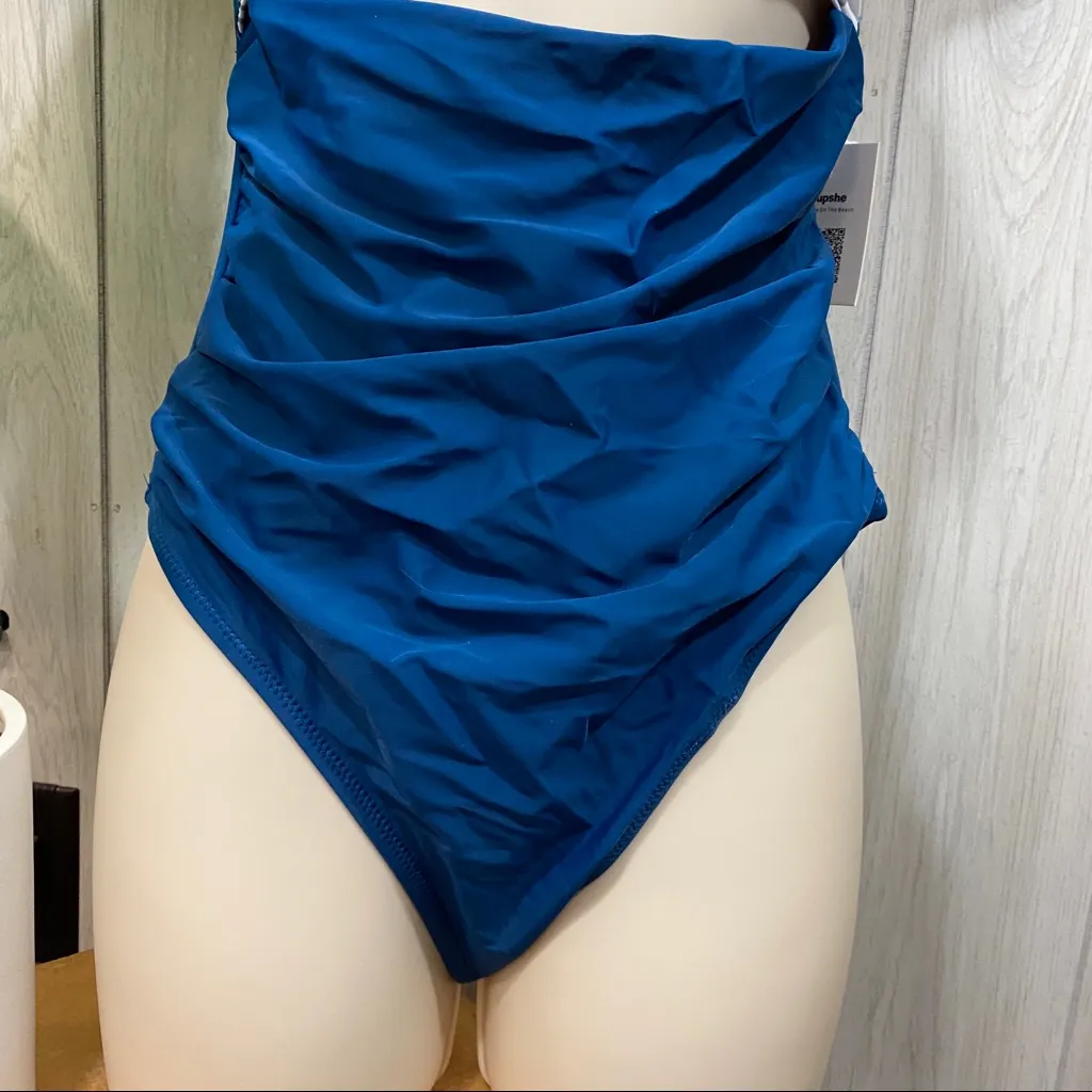 NWT Cupshe Striped Cutout Sparkle In The Sun Cross One Piece Swimsuit M Medium - Image 6