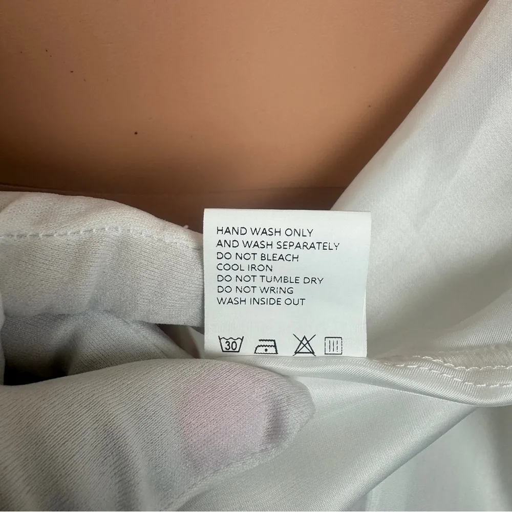 NWT La’ Ros | Feather Sleeve Robe White - Image 13