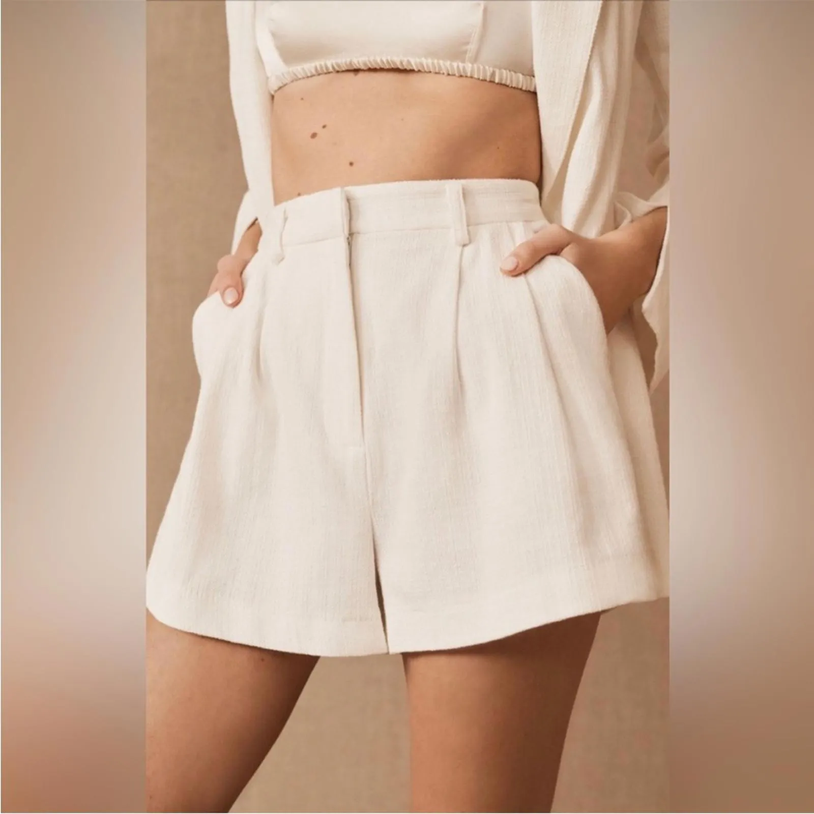 Bec + Bridge Billie High Waisted Bridal Pleat Shorts in White US 8 - Image 2