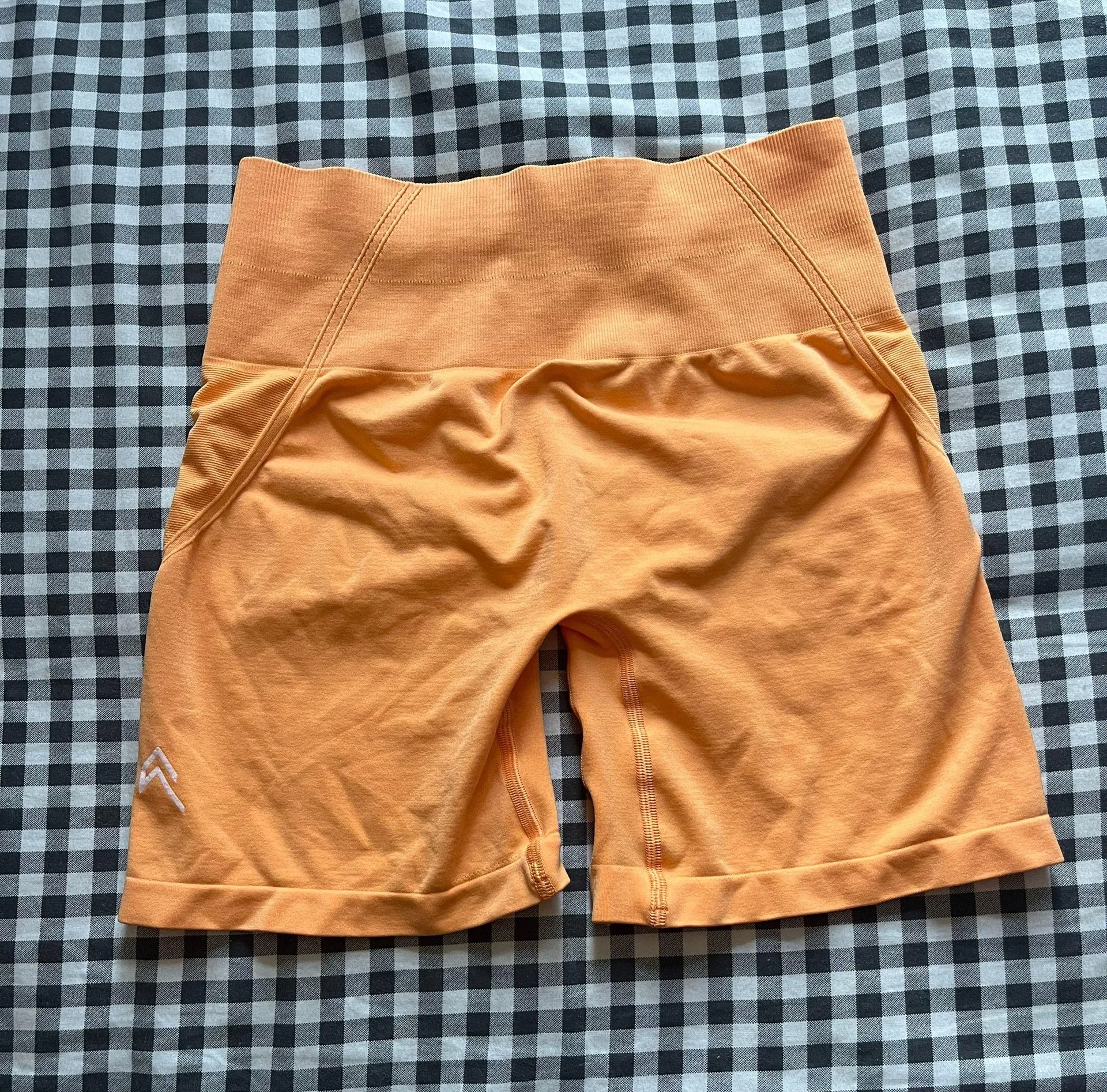 EFFORTLESS SEAMLESS SHORTS - Image 6