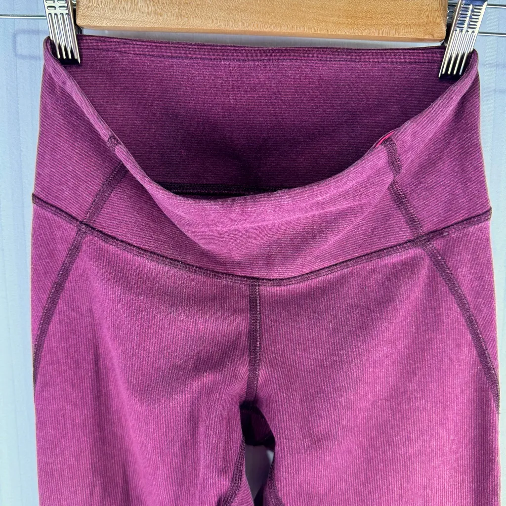 Lululemon Athletic Leggings Garnet Size 4 Mid-Rise Tight Yoga Workout Pilates - Image 5