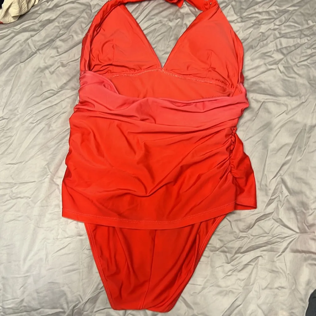 St. John  bathing suit size 8 - Image 3