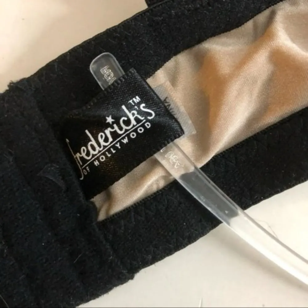 FREDERICKS OF HOLLYWOOD Black Lace Bra Over Beige Bra Size 34 D - Image 5