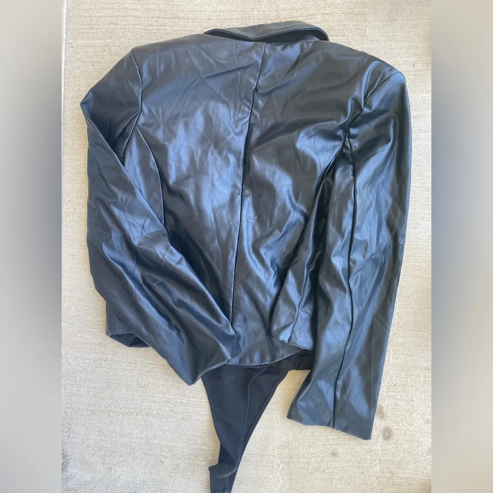 L’ATISTE Faux Leather Black Bodysuit, Size 3X - Image 3