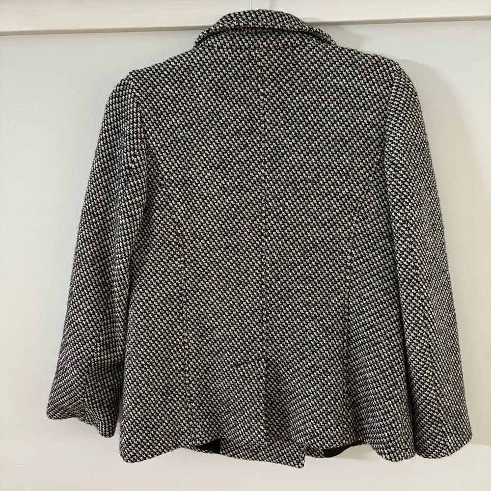 Ann Taylor LOFT herringbone double breasted short wool blend peacoat Sz MP - Image 8