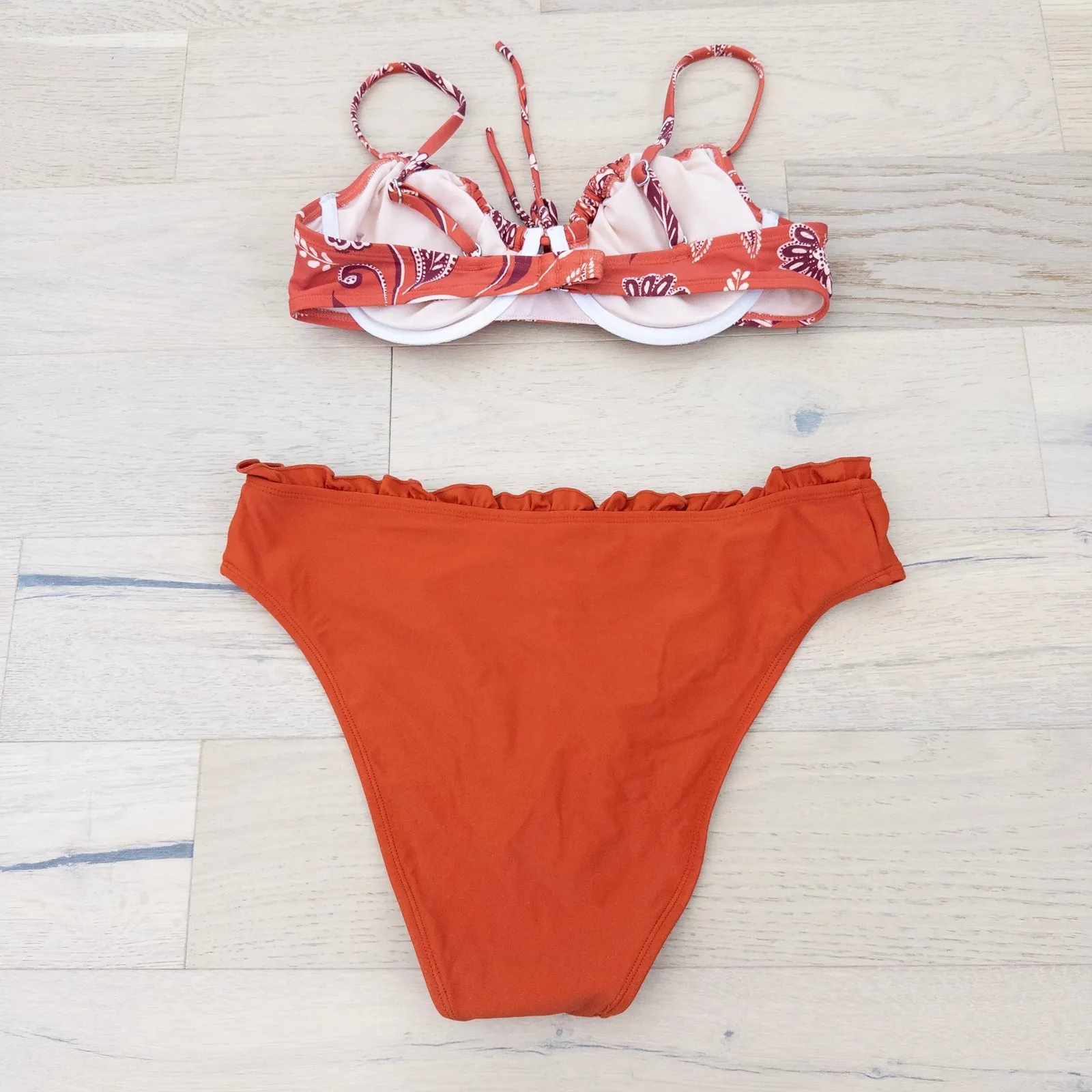 Womens Bikini Set Size M Red‎ Paisley Bandana Print Swim Coastal Cowgirl Beach Red Size M - Image 4