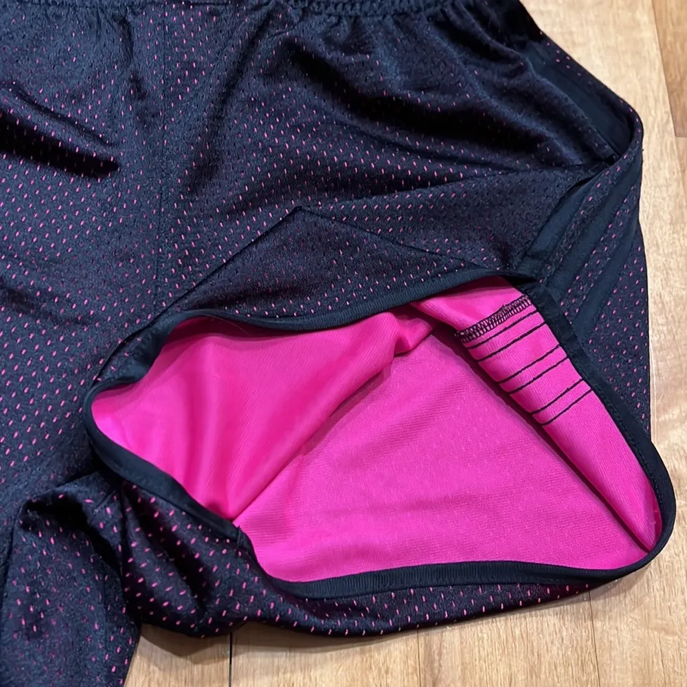Adidas Womens  shorts - Image 3