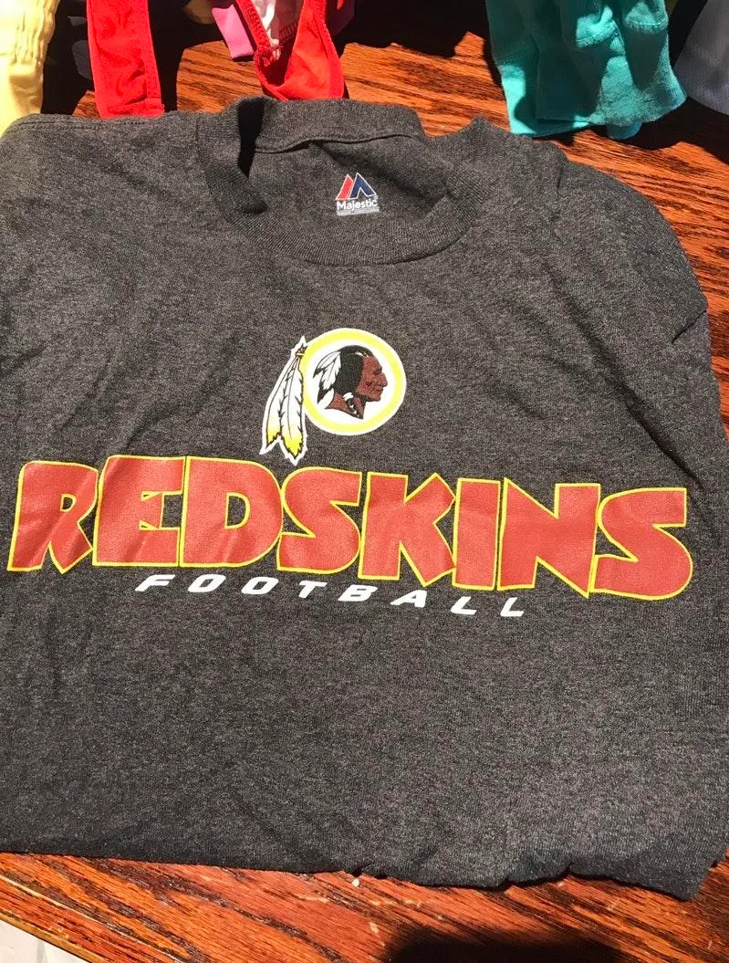 redskins long sleeve Size M - Image 2