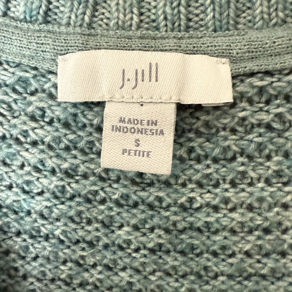 J Jill seafoam green V - Image 3