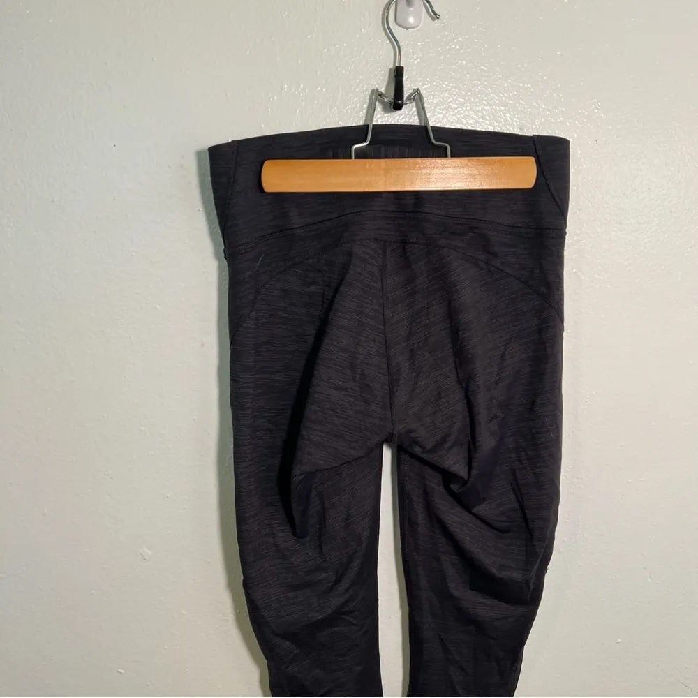 Outdoor Voices TechSweat Core 3/4 Legging Gray Space Dye M - Image 7