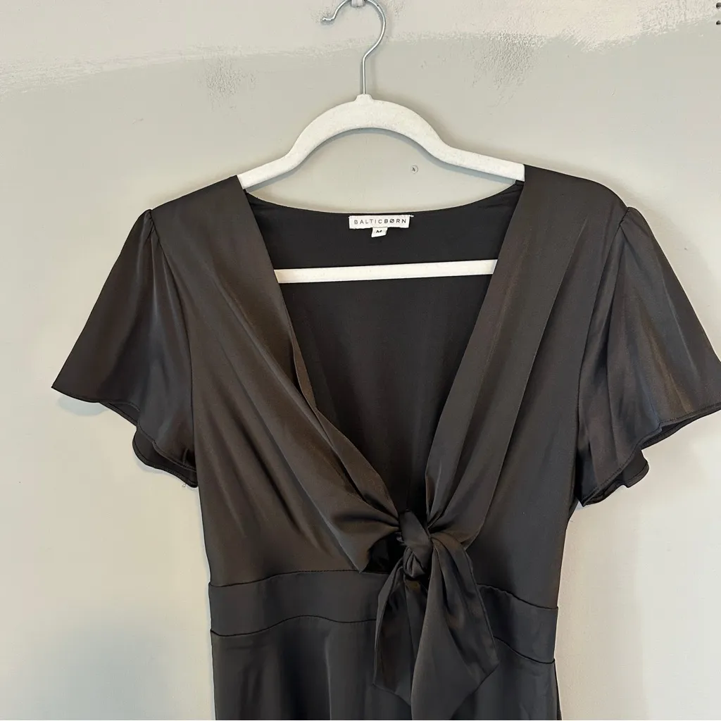 Baltic Born Poppy Satin Black Midi Dress, Peek-a-Boo Tie Front Black Medium - Image 4