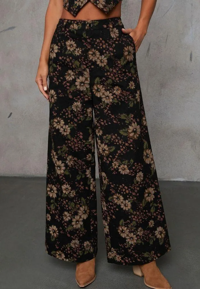NWOT Sayja Floral Wide Leg Trouser Size Medium - Image 2