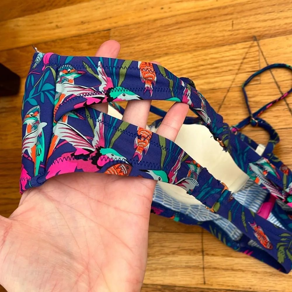 Anthropologie Allihop Hummingbird Bikini Top - Image 9