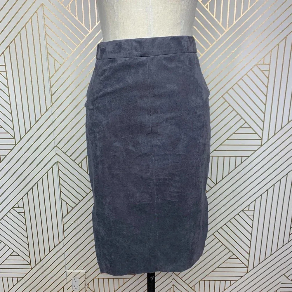 Aritzia Wilfred Free Lis Vegan Suede Pencil‎ Skirt in Gray Size US 2 - Image 3