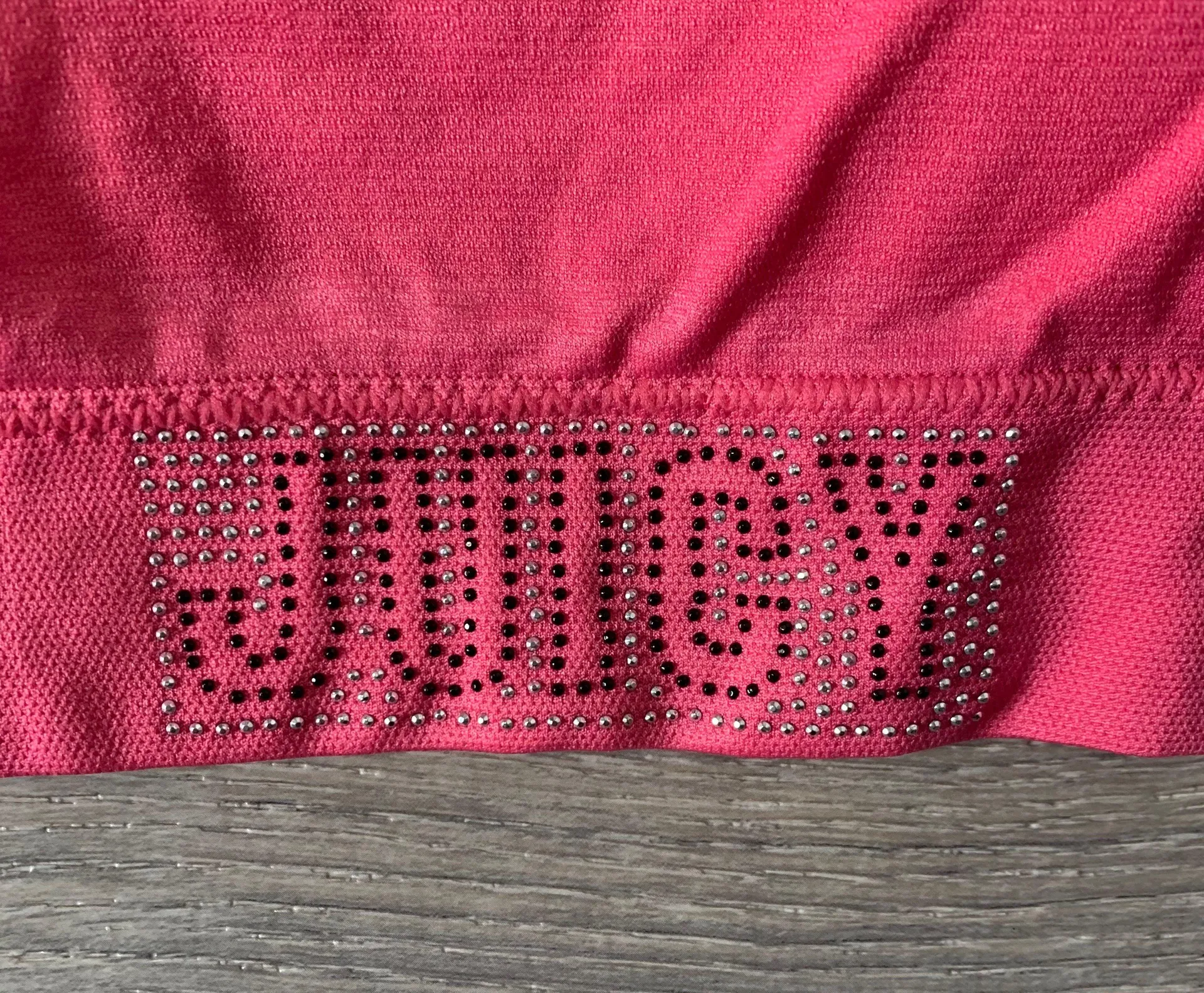 Juicy Couture NWT  Logo 2 Piece Hot Pink & Black Sports Bra Set - Image 3