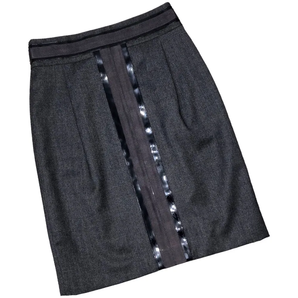 Tory Burch Charcoal Gray Pencil Skirt Size 2 EUC - Image 8