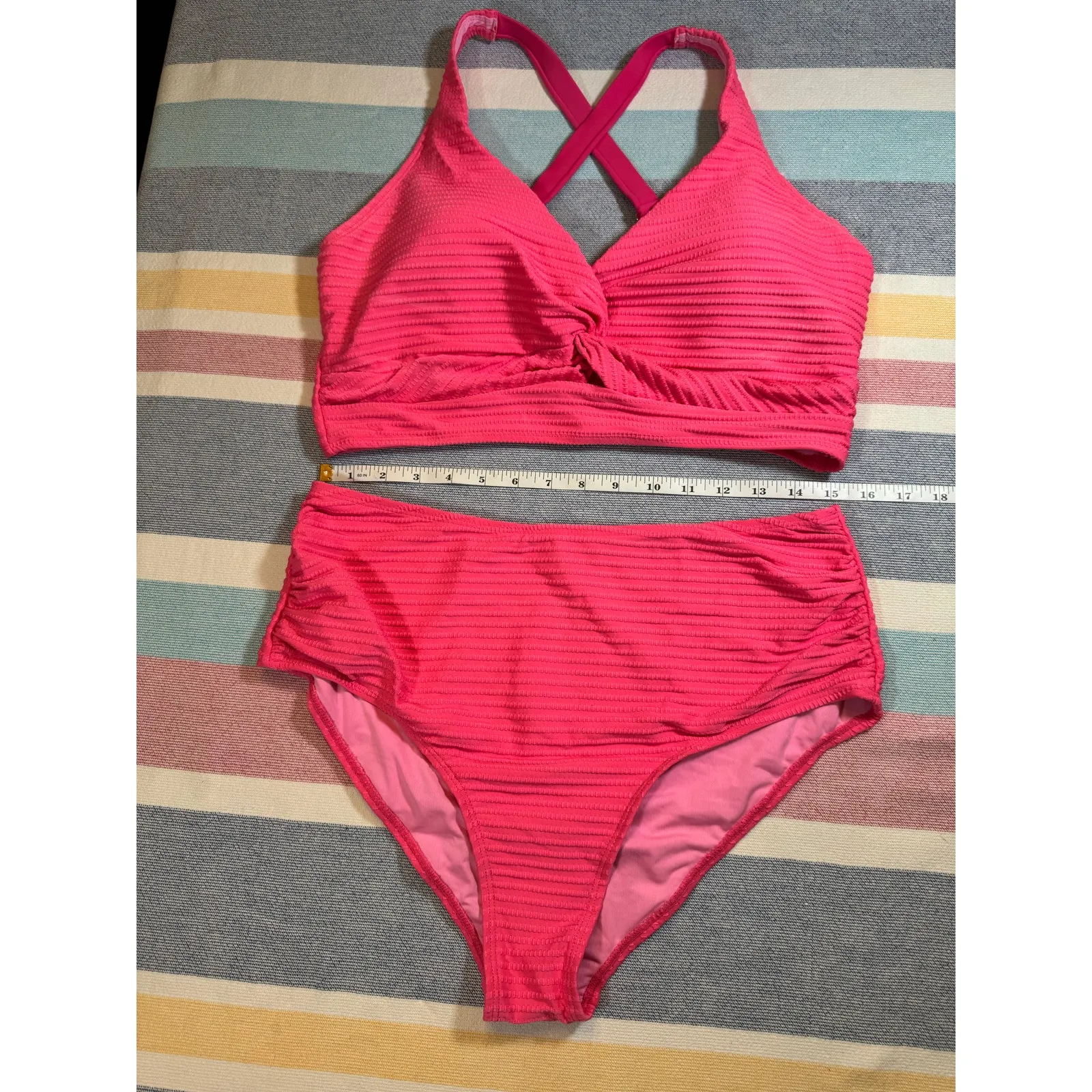 NWOT Bright Pink Textured Bikini Set - Image 7