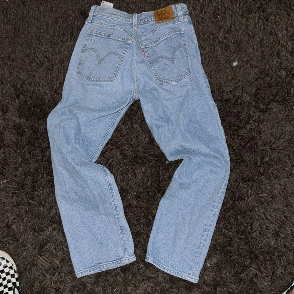 Custom Altered Levi Wedgie Straight leg jeans - Image 7