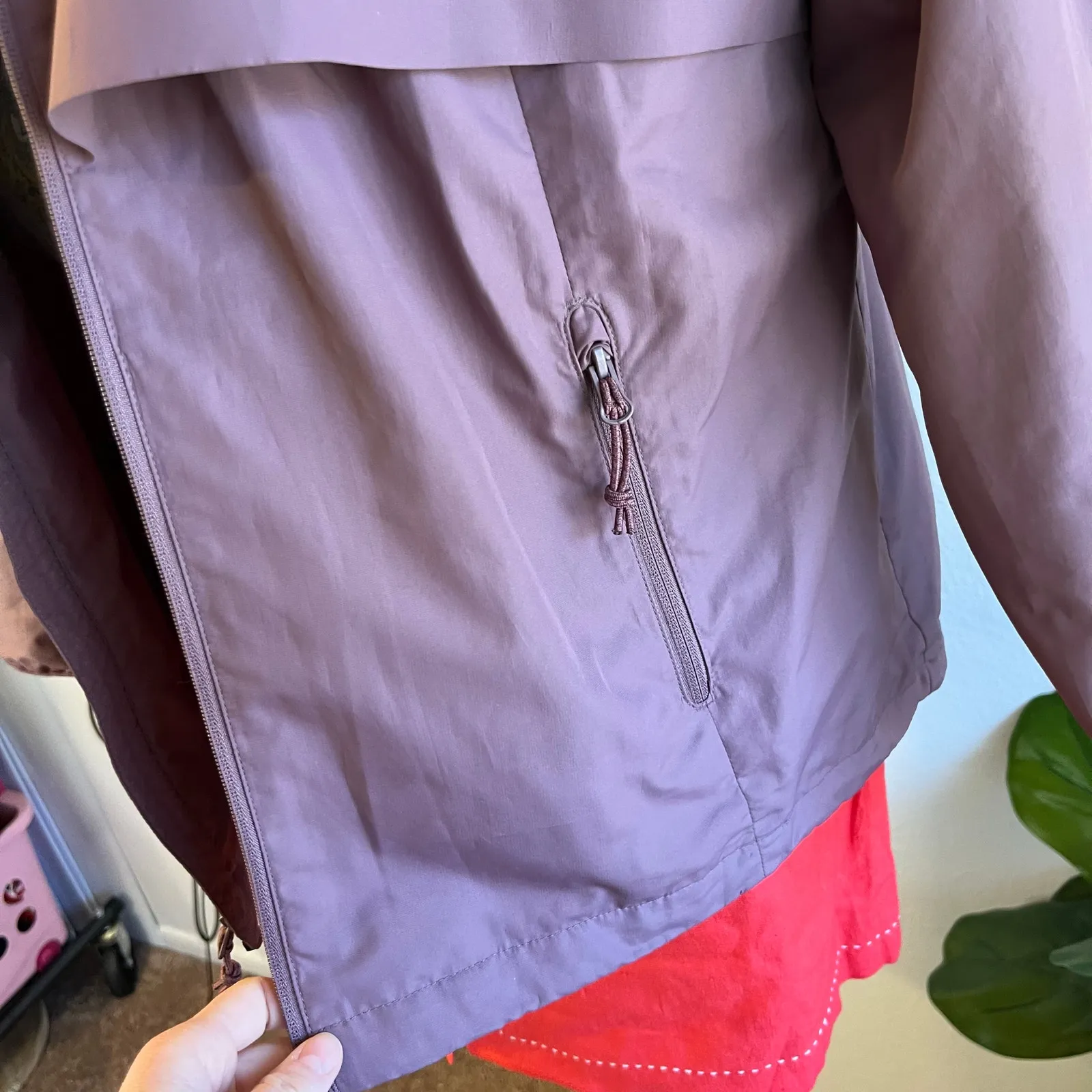 Purple Hiking Champion Water Resistant Lightweight Zip Up Hooded Jacket Size XL - Image 4