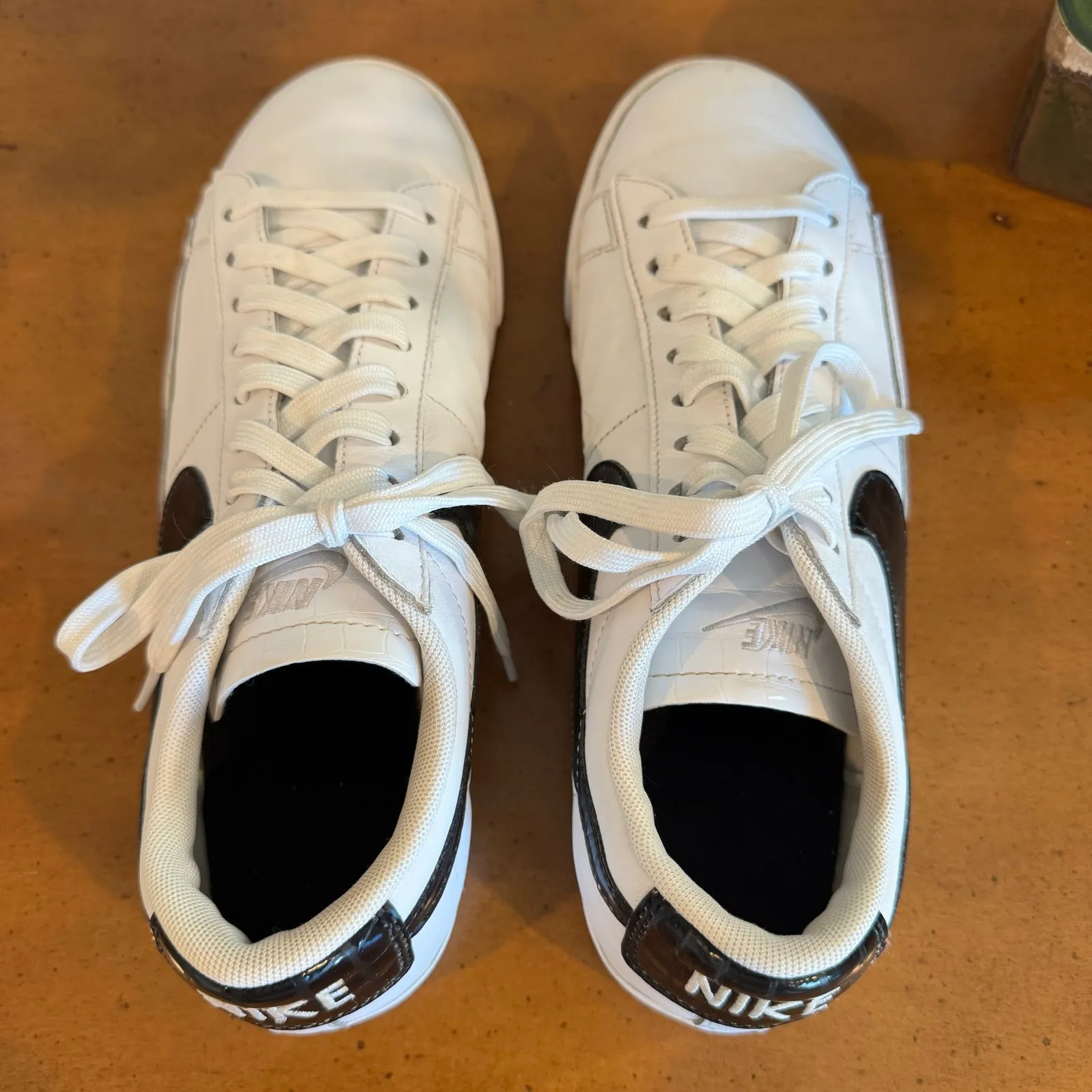 Nike Women’s Blazer Low Leather Sneakers White/Black Croc – Size 10 - Image 3