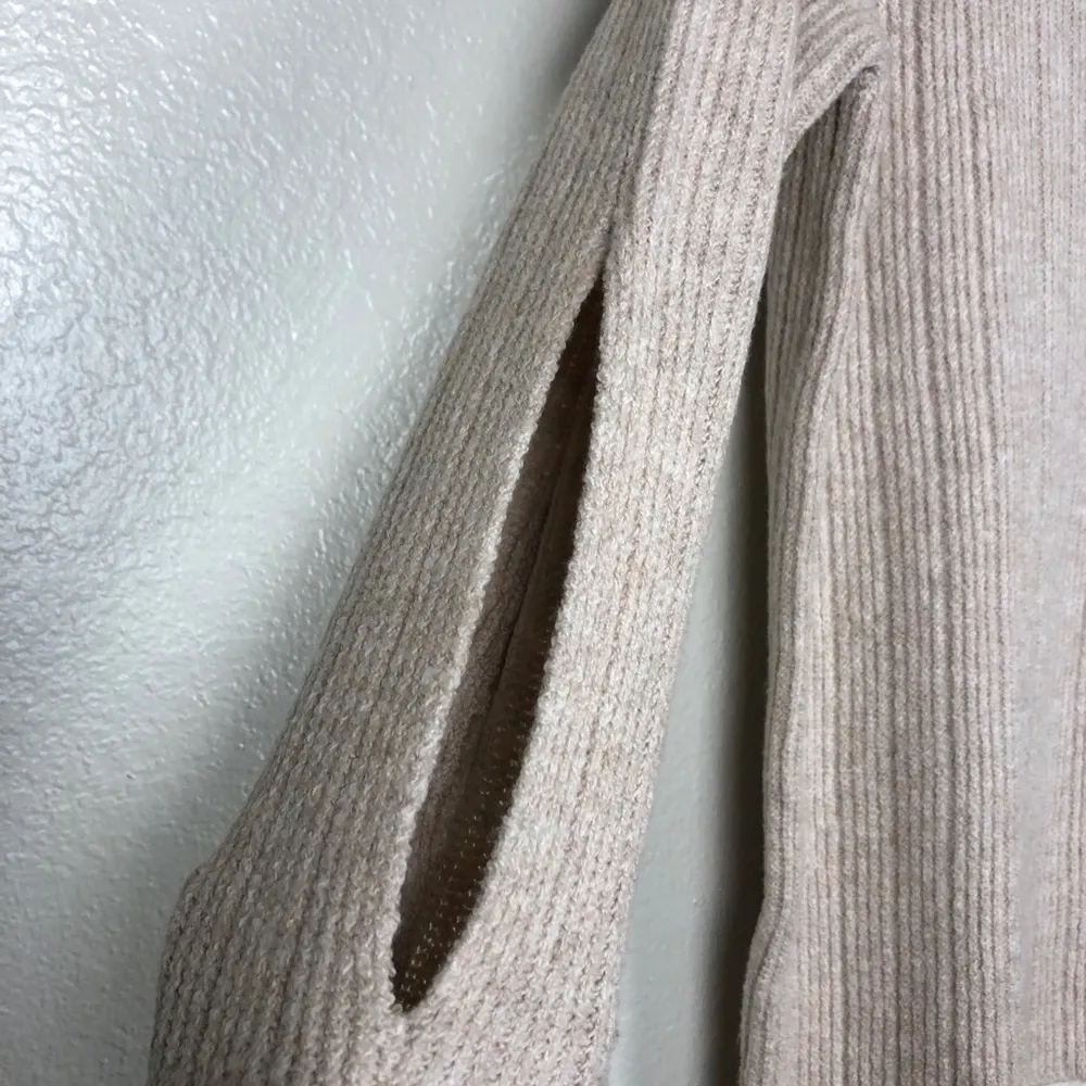 BB Dakota Beige Sweater with Sleeve Cut-Outs - Image 6